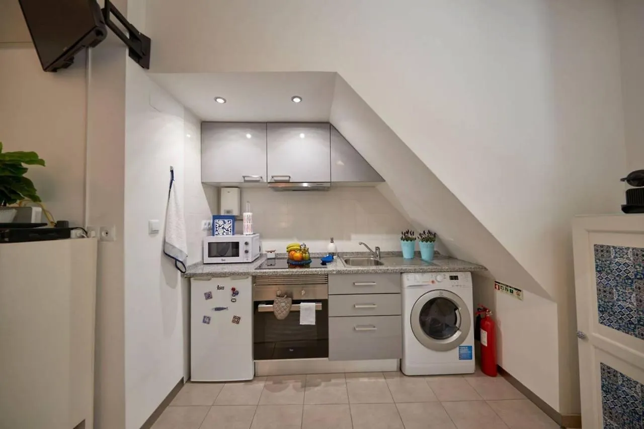 Charming Studio In Adamastor Lisbon! Perfect Location - Super Central But Calm! Apartment Lisbon